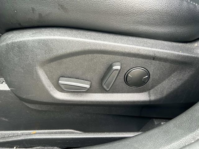 Certified 2024 Ford Edge Titanium image 18