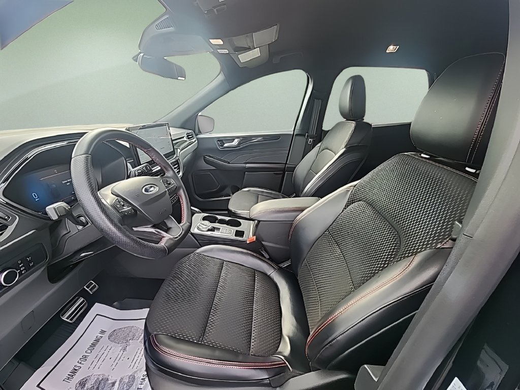 Certified 2024 Ford Escape ST-Line w/ Tech Pack #1 AWD/4WD image 26