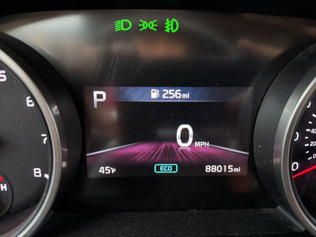 Used 2022 Kia Carnival SX video 2