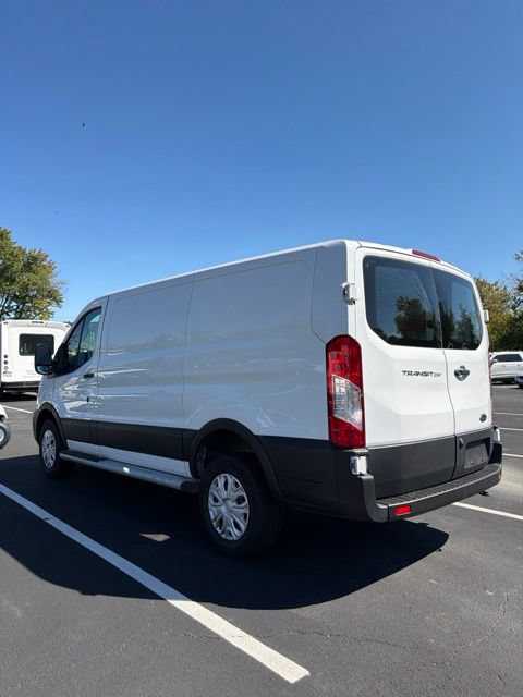 Certified 2025 Ford Transit 250 Low Roof w/ Exterior Upgrade Package RWD image 7