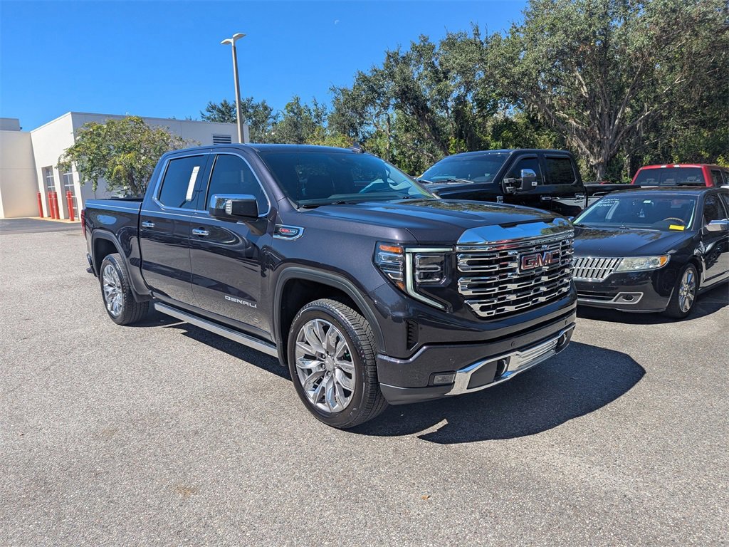 Used 2025 GMC Sierra 1500 Denali w/ Denali Reserve Package image 2
