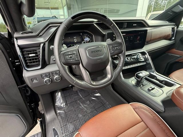 Used 2024 GMC Sierra 1500 Denali Ultimate AWD/4WD image 11