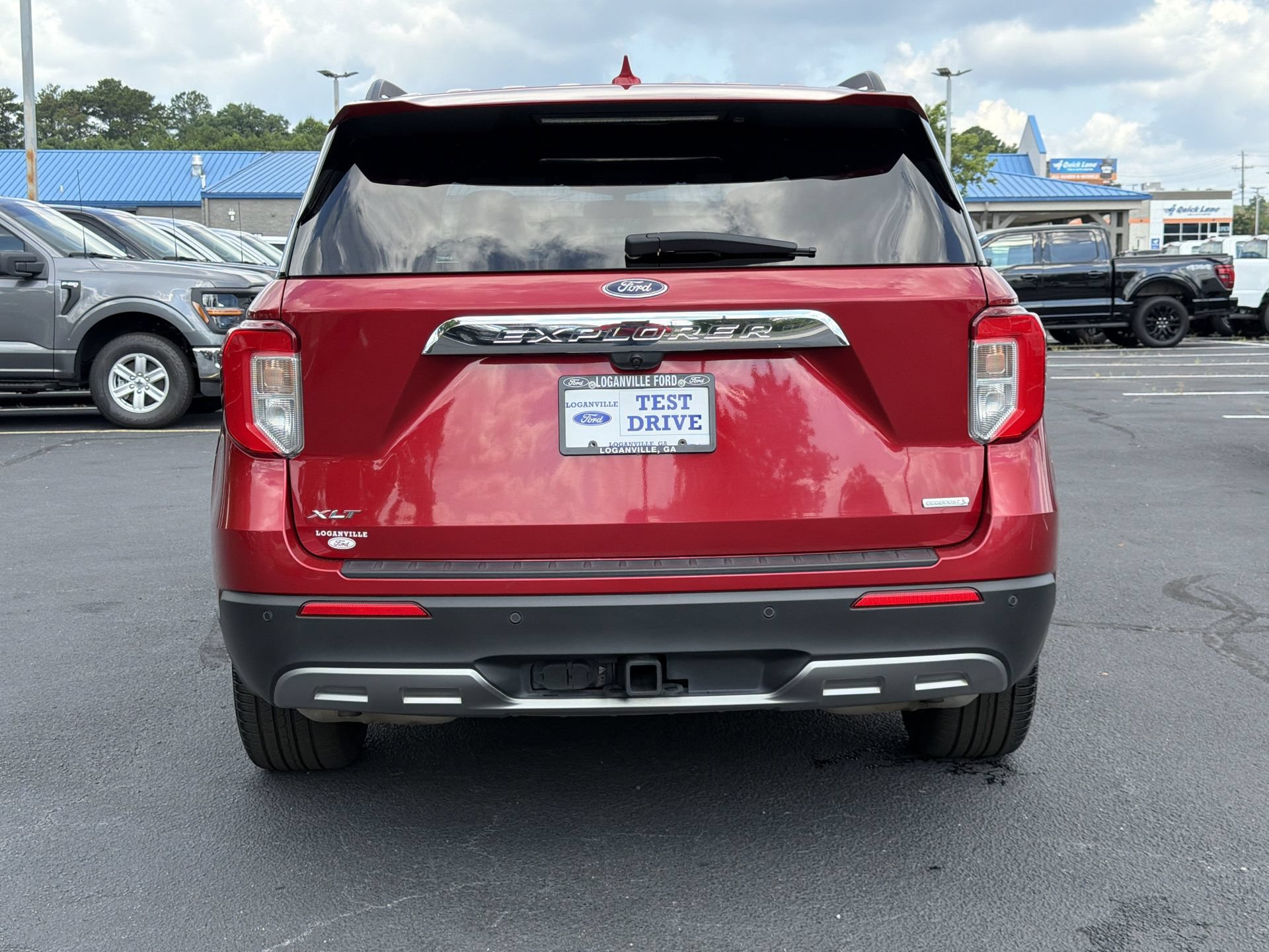 Certified 2020 Ford Explorer XLT w/ Equipment Group 202A RWD image 26
