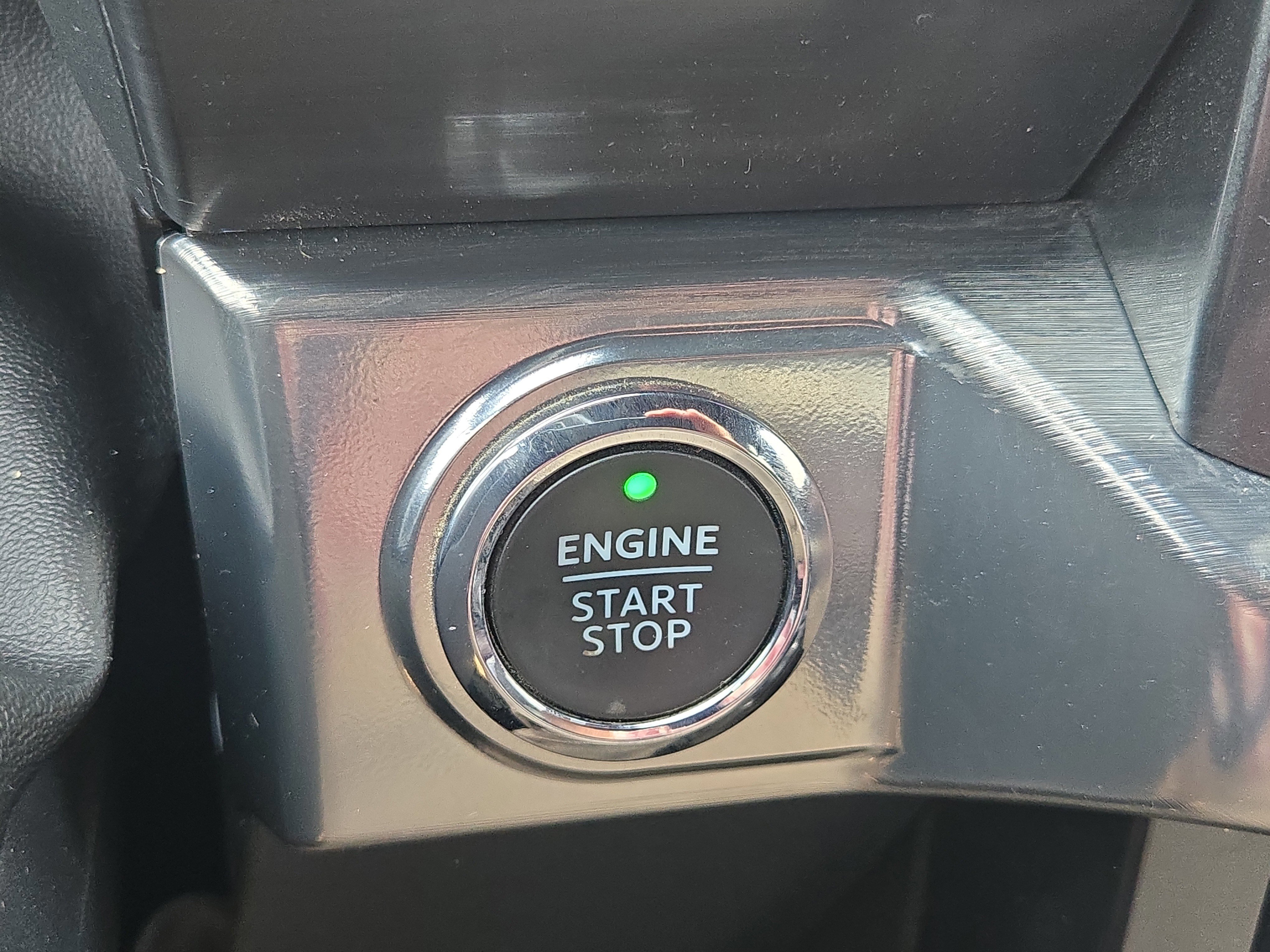 Certified 2021 Ford F150 Lariat w/ Equipment Group 502A High image 30