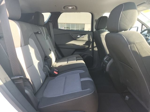 Used 2024 Chevrolet Blazer LT w/ Convenience Package FWD image 18