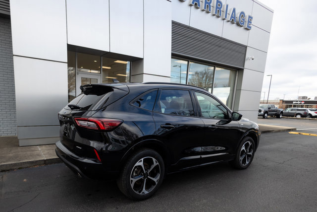 Certified 2025 Ford Escape ST-Line Elite w/ Premium Technology Package image 4
