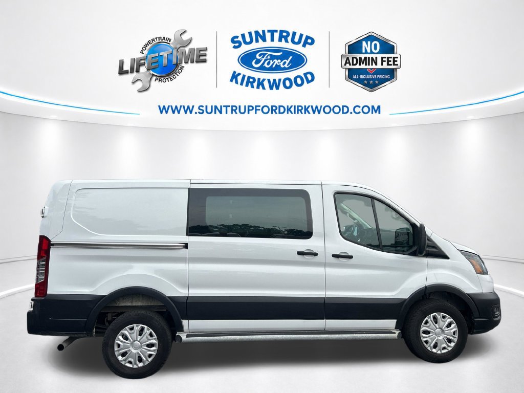 Certified 2025 Ford Transit 250 Low Roof w/ Exterior Upgrade Package RWD image 8