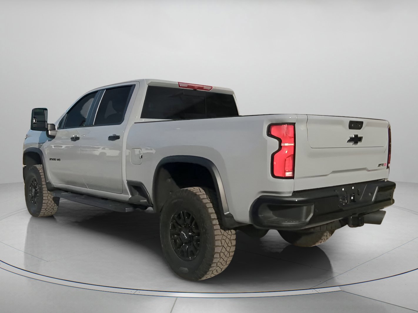 Used 2025 Chevrolet Silverado 2500 ZR2 image 13