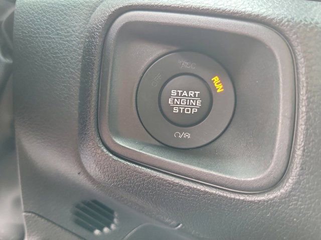 Used 2024 Jeep Wrangler Sport AWD/4WD image 25