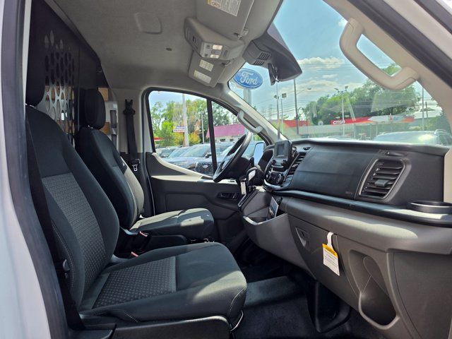 Certified 2025 Ford Transit 250 Low Roof w/ Exterior Upgrade Package RWD image 15