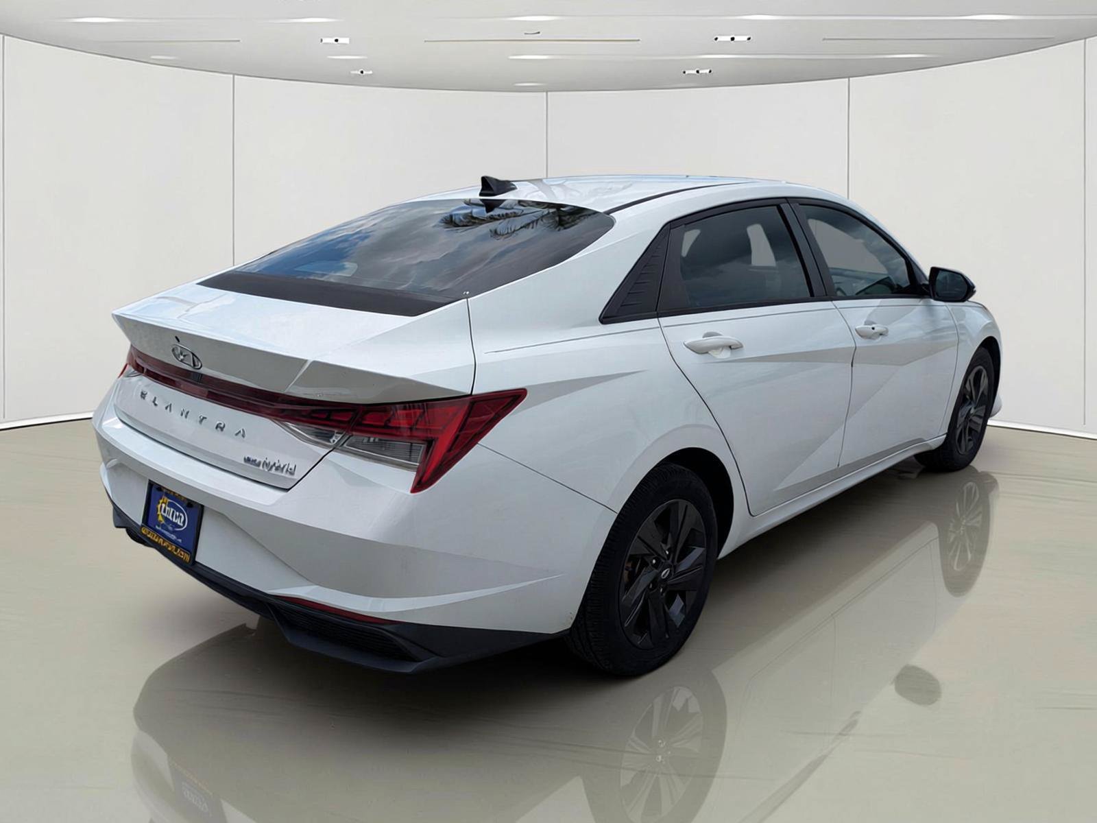 Used 2021 Hyundai Elantra Blue w/ Cargo Package FWD image 6