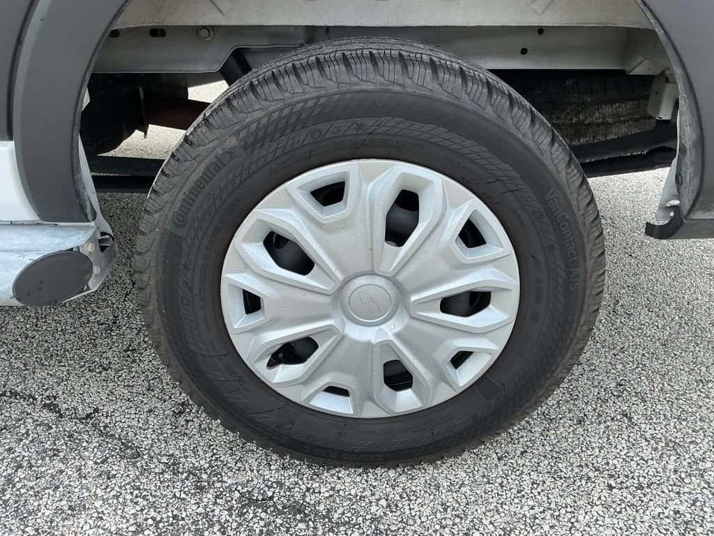 Certified 2025 Ford Transit 250 Low Roof w/ Exterior Upgrade Package RWD image 23