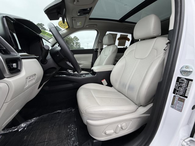 Used 2021 Kia Sorento S w/ Panoramic Sunroof Package AWD/4WD image 11