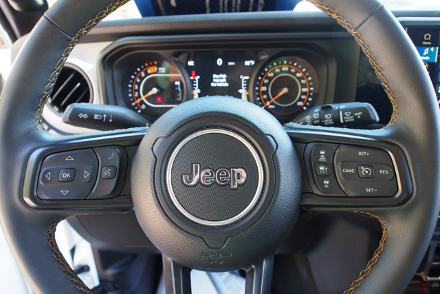 Used 2024 Jeep Wrangler Unlimited Sport AWD/4WD image 21