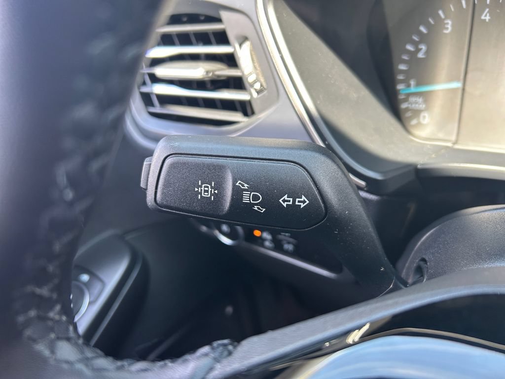 Certified 2022 Ford Escape SEL AWD/4WD image 27