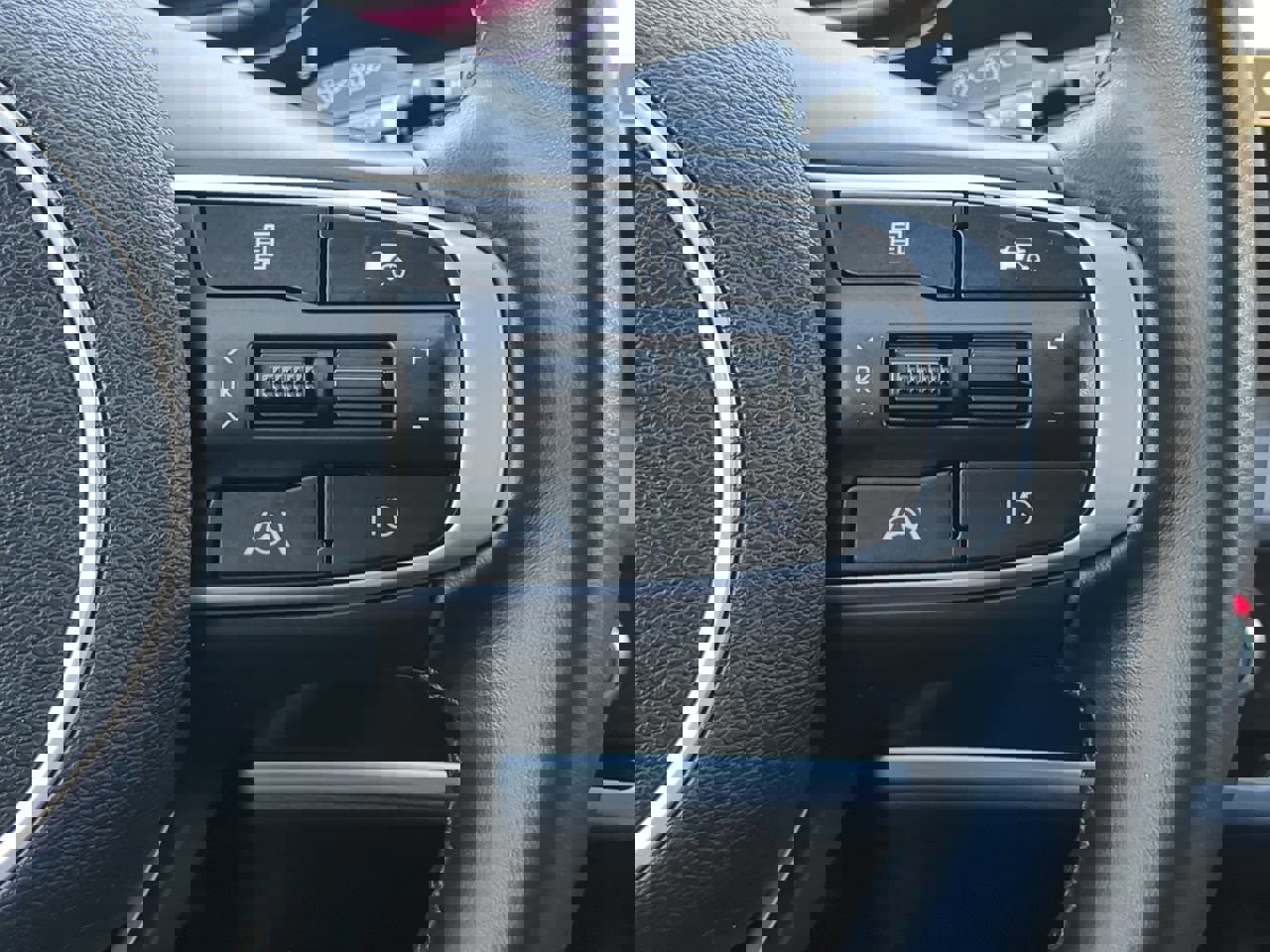 Used 2023 Kia Sportage X-Line w/ X-Line Premium Package image 25