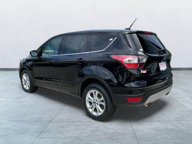 Certified 2017 Ford Escape SE w/ SE Cold Weather Package AWD/4WD image 5