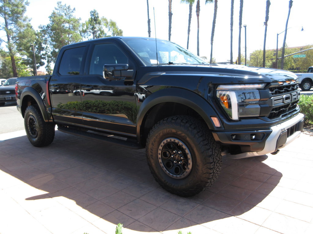 Certified 2025 Ford F150 Raptor AWD/4WD image 7