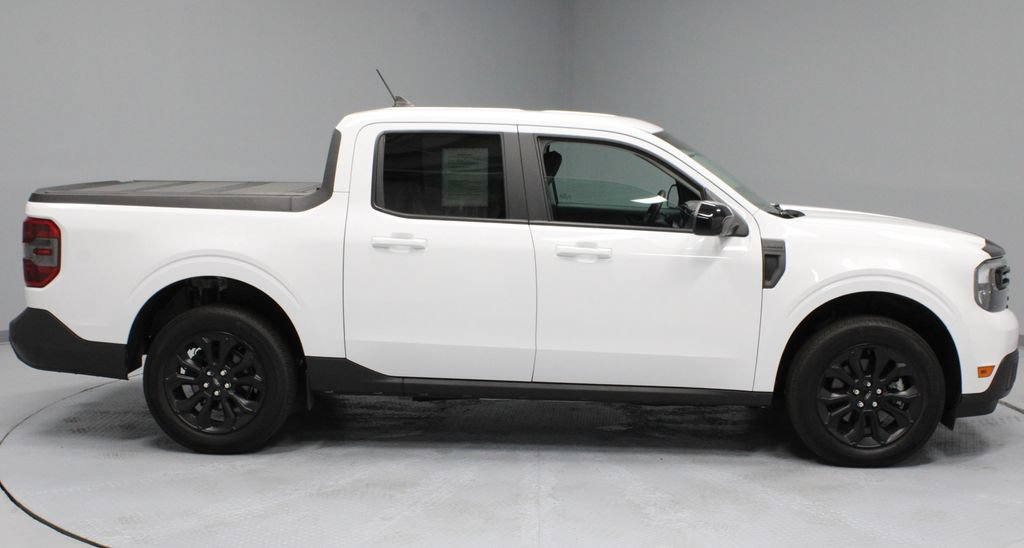 Certified 2024 Ford Maverick Lariat w/ Black Appearance Package AWD/4WD image 13