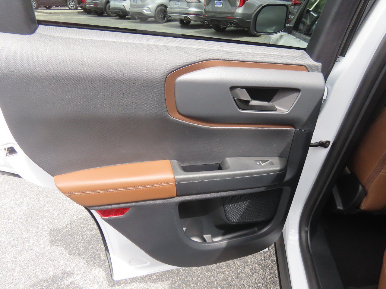 Certified 2024 Ford Bronco Sport Outer Banks AWD/4WD image 19