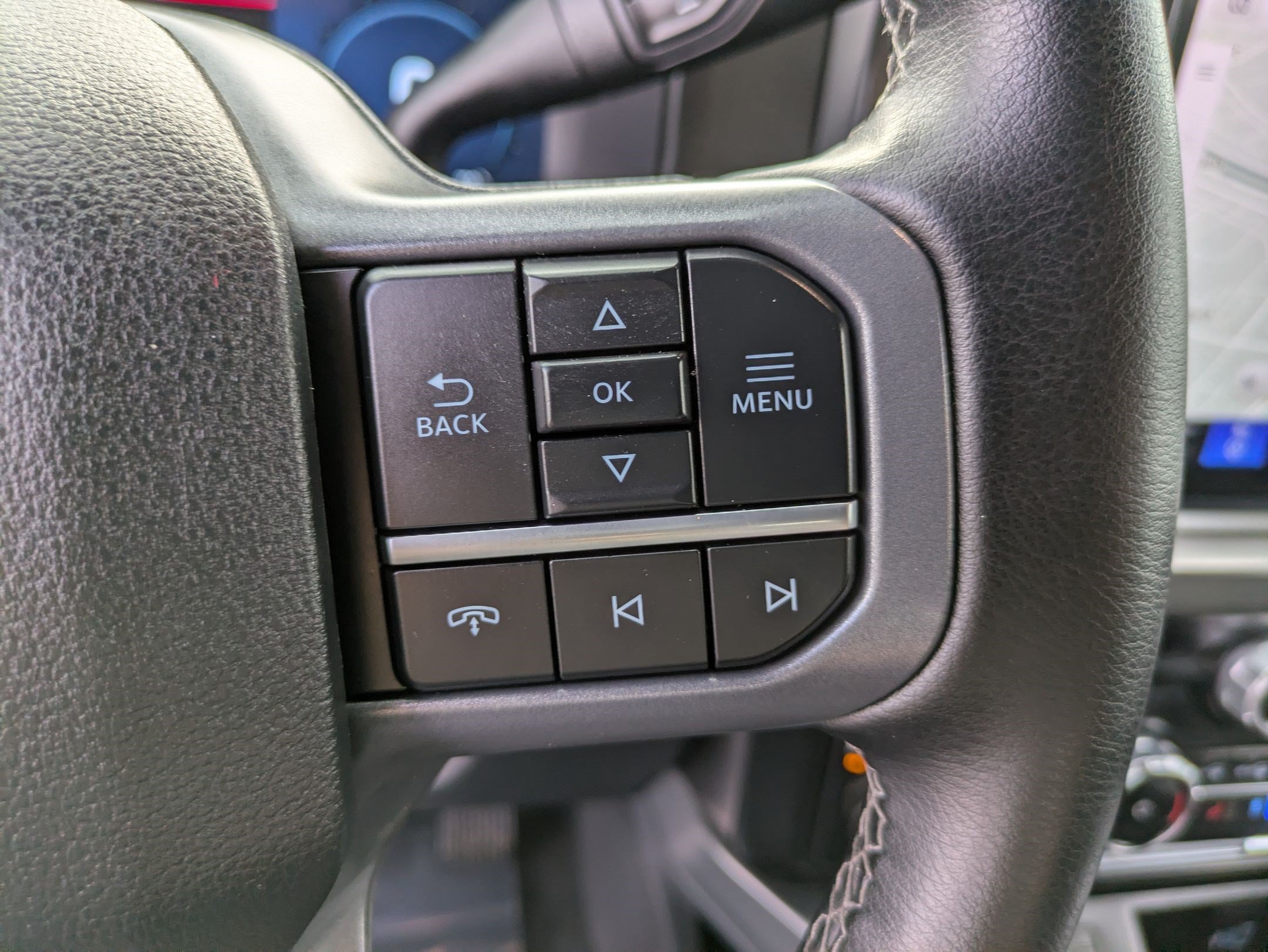 Certified 2025 Ford F250 Lariat AWD/4WD image 21