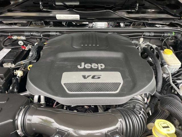 Used 2017 Jeep Wrangler Unlimited Sport w/ Quick Order Package 24S AWD/4WD image 38