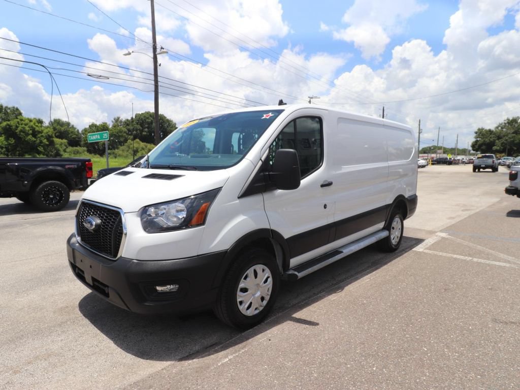 Certified 2025 Ford Transit 250 Low Roof w/ Exterior Upgrade Package RWD image 5