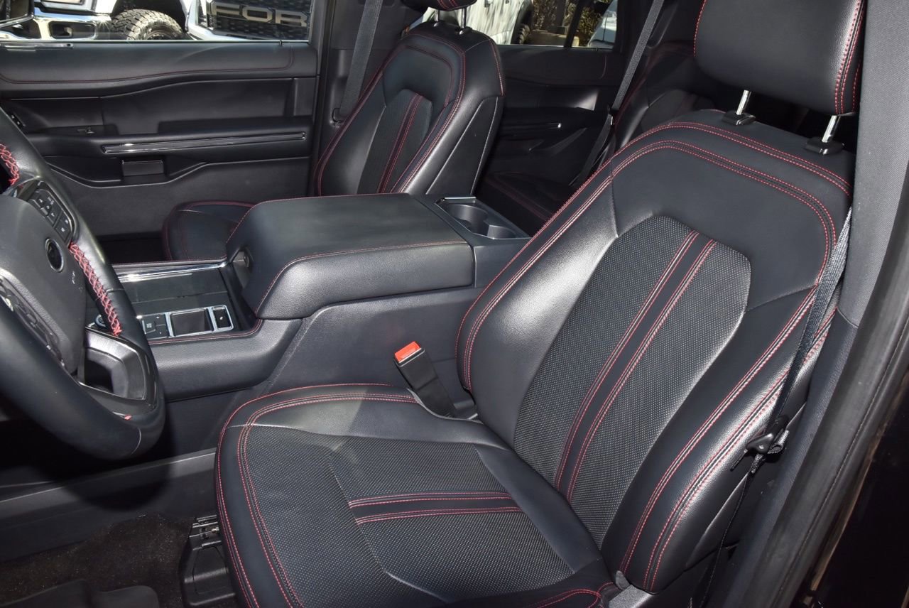 Certified 2023 Ford Expedition Limited image 37