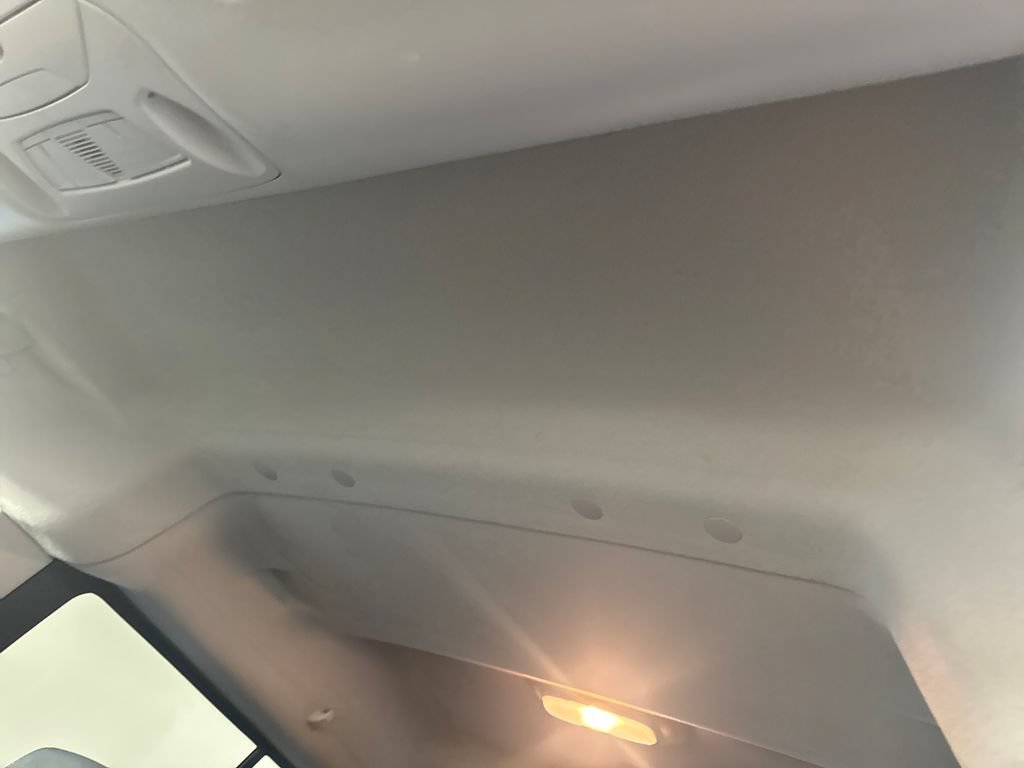 Certified 2022 Ford Transit Connect XLT FWD image 24