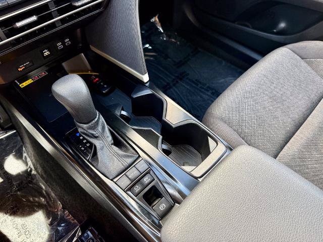 Used 2025 Toyota Camry LE FWD image 21