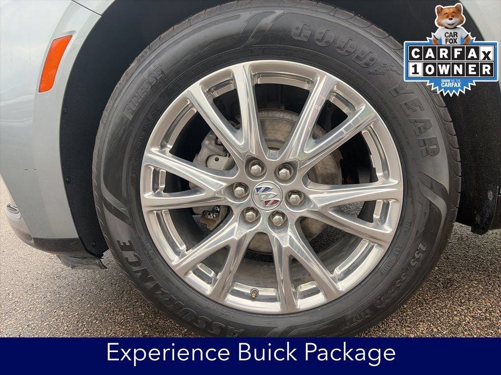 Used 2023 Buick Enclave Essence w/ Experience Buick Package AWD/4WD image 3