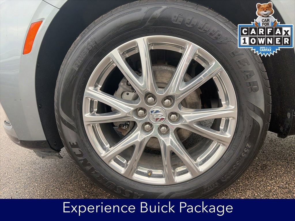 Used 2023 Buick Enclave Essence w/ Experience Buick Package AWD/4WD image 3