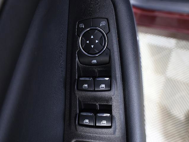 Certified 2024 Ford Edge SEL w/ Convenience Package AWD/4WD image 18