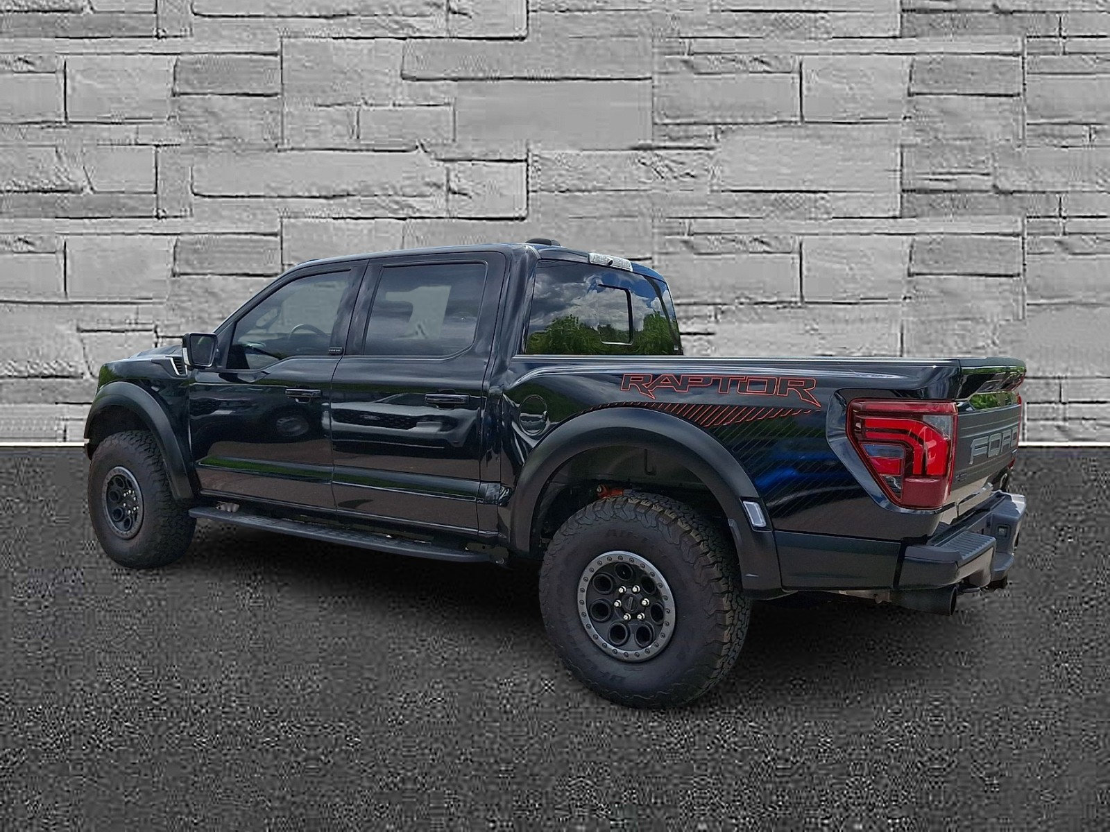 Certified 2025 Ford F150 Raptor AWD/4WD image 7