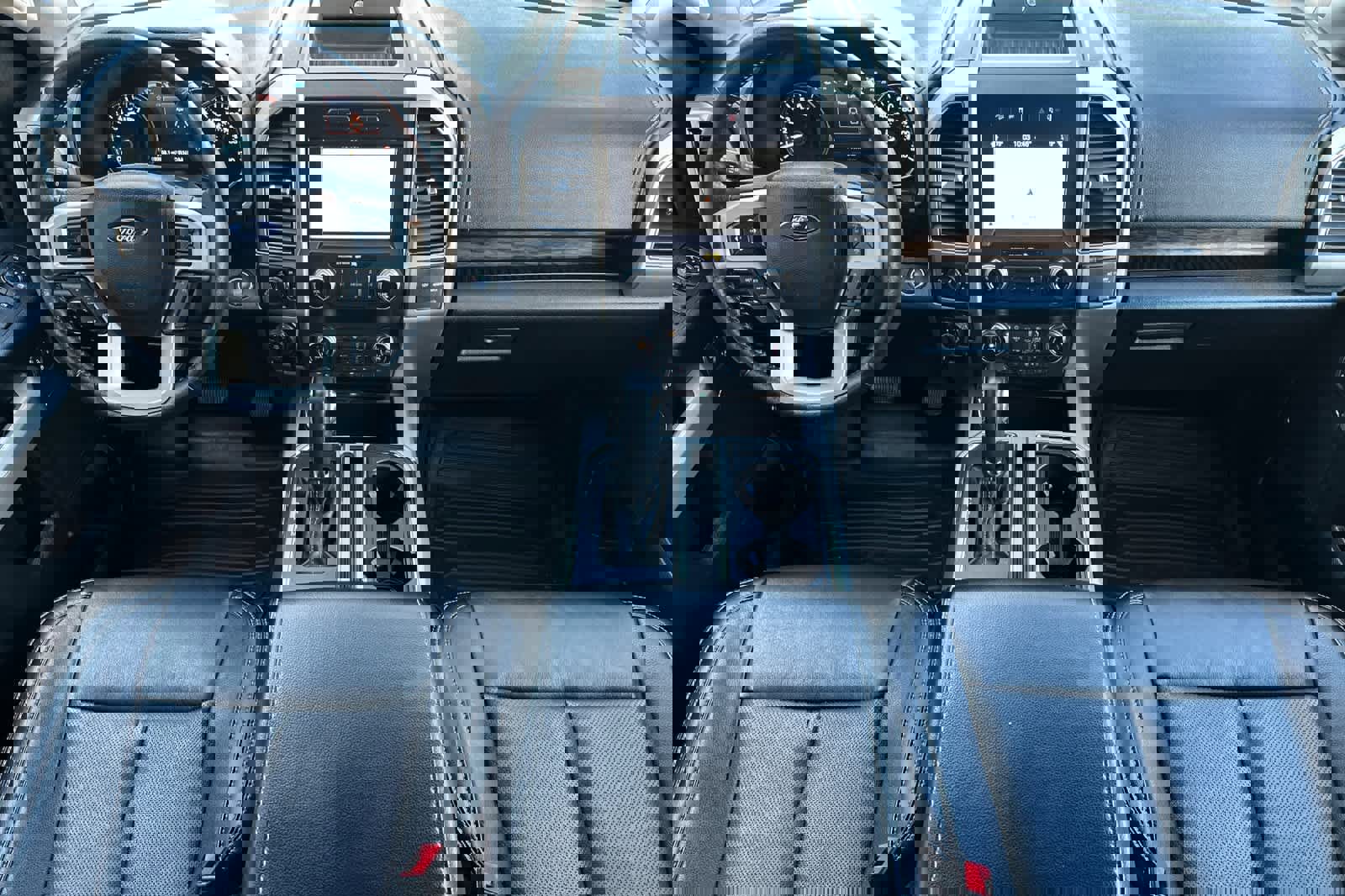 Certified 2019 Ford F150 Lariat w/ Equipment Group 502A Luxury image 3