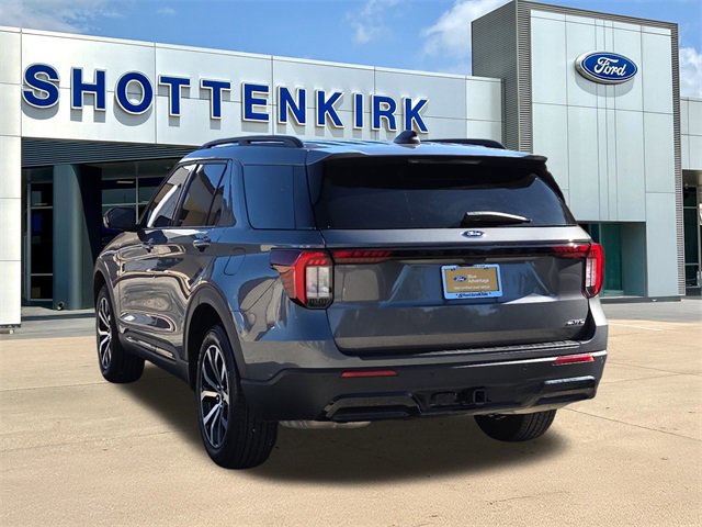 Certified 2025 Ford Explorer ST-Line image 6