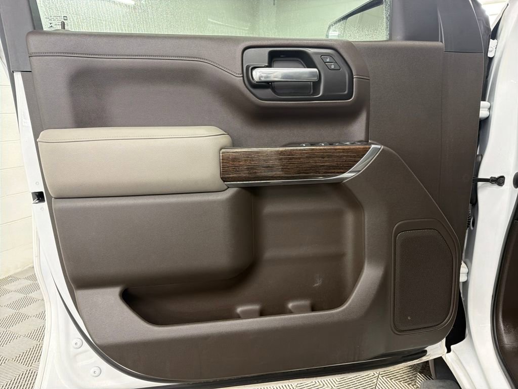 Used 2020 GMC Sierra 1500 SLE w/ SLE Value Package image 16