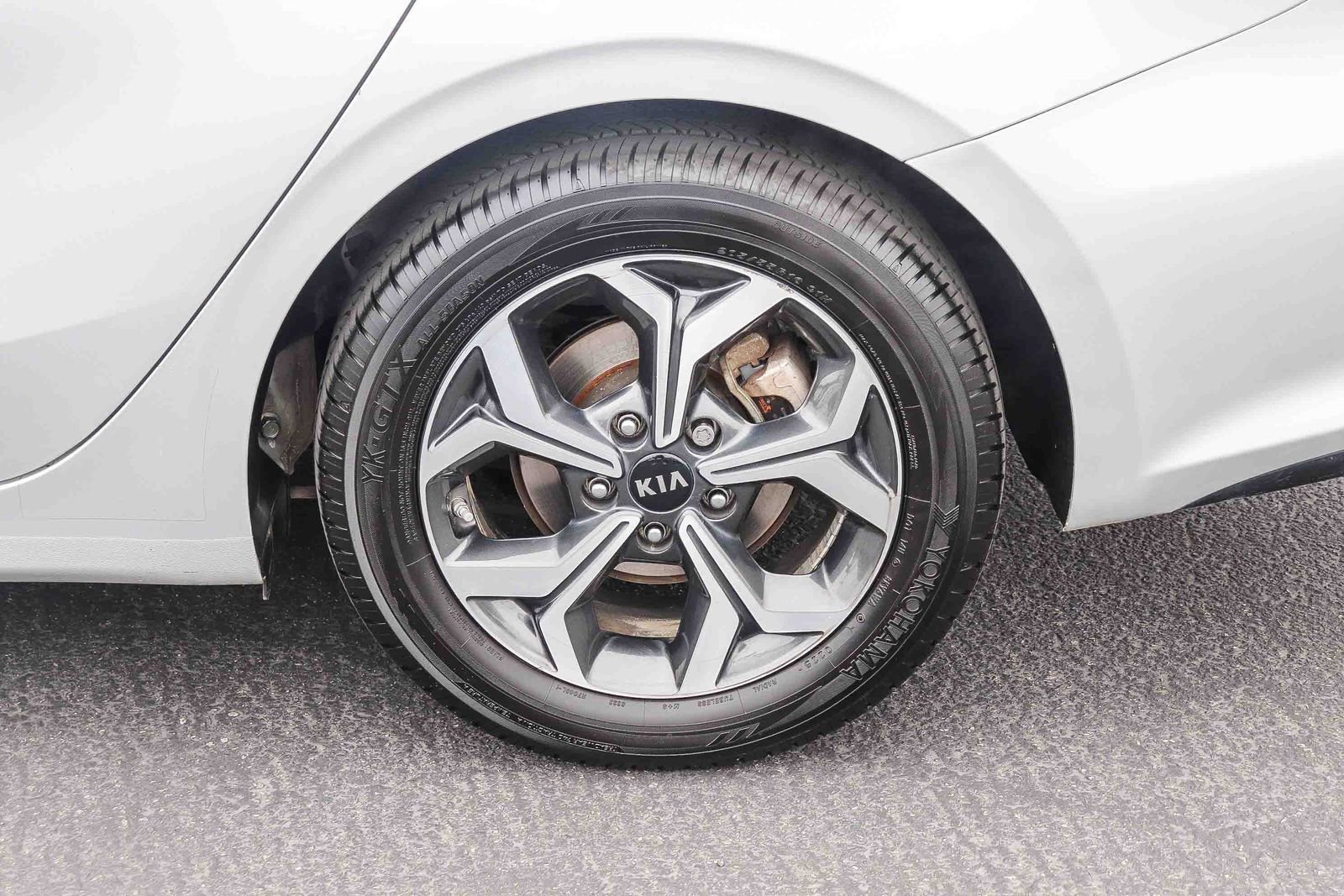 Used 2021 Kia Forte LXS FWD image 8