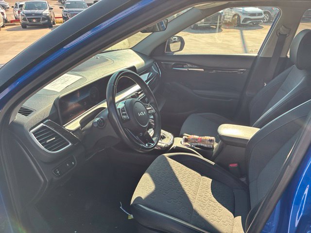 Used 2024 Kia Seltos S FWD image 53