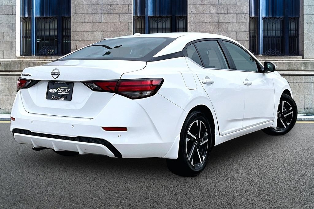 Used 2025 Nissan Sentra SV w/ All-Weather Package FWD image 11