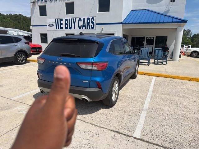 Certified 2020 Ford Escape SE FWD image 9