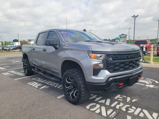 Used 2024 Chevrolet Silverado 1500 Custom Trail Boss AWD/4WD image 3