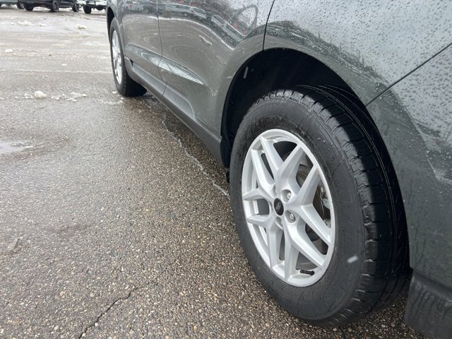 Certified 2024 Ford Edge SEL w/ Convenience Package image 26