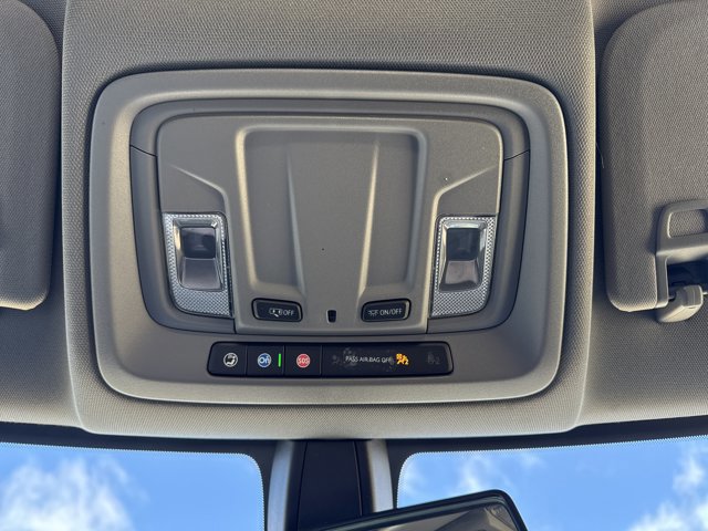 Used 2021 Chevrolet Silverado 1500 Custom image 26