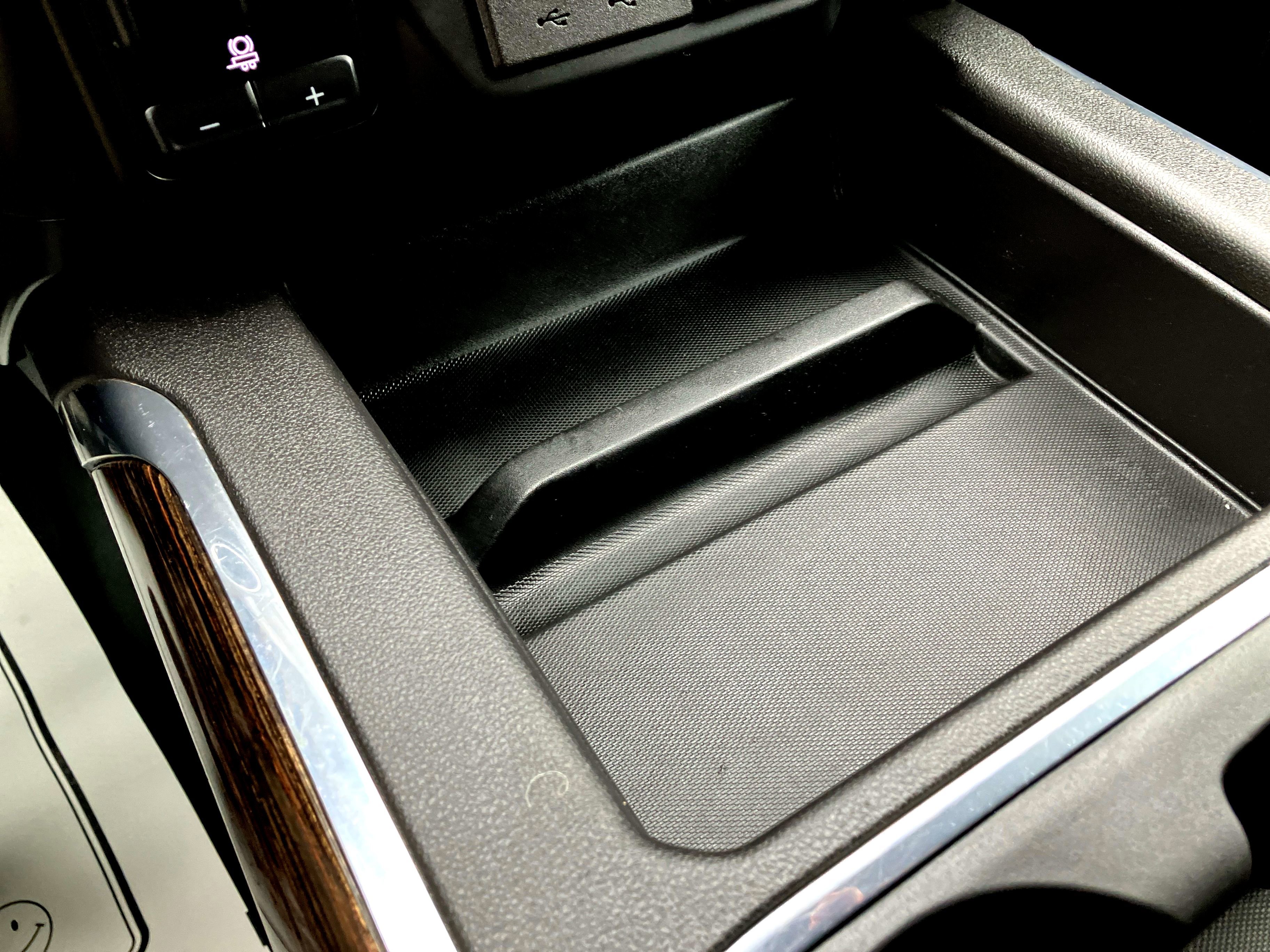 Used 2020 GMC Sierra 1500 Elevation w/ Elevation Value Package image 18