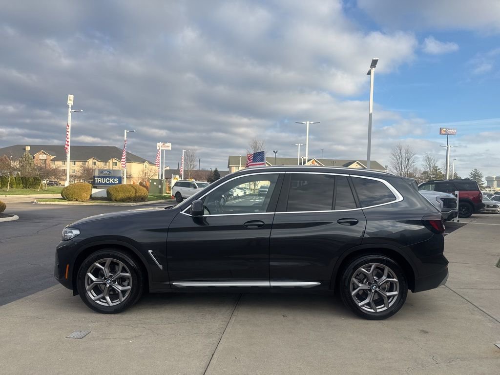 Used 2022 BMW X3 sDrive30i w/ Convenience Package w/ZPA image 5