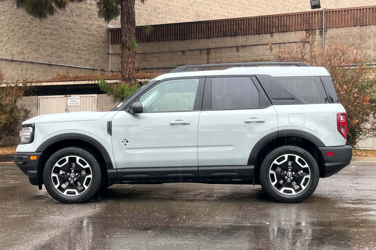 Certified 2023 Ford Bronco Sport Outer Banks image 2