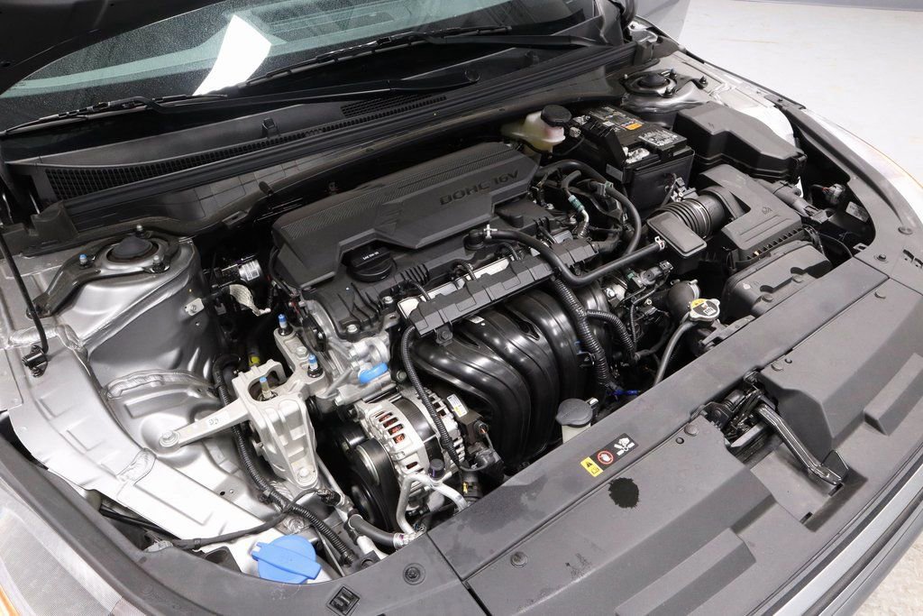 Used 2025 Kia K4 LXS image 17