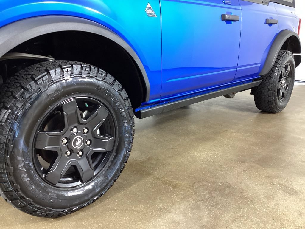 Certified 2023 Ford Bronco Black Diamond AWD/4WD image 2