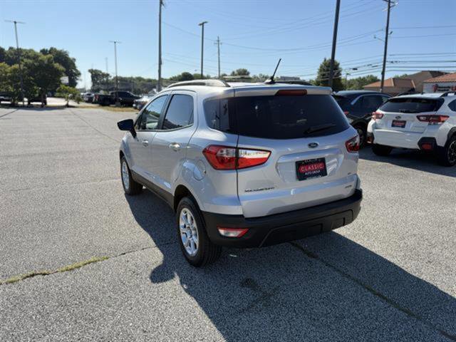 Certified 2022 Ford EcoSport SE image 3